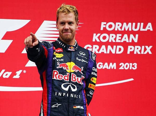 Foto zur News: Vettel erfolgreich wie "Schumi": Hamilton leidet mit den Fans