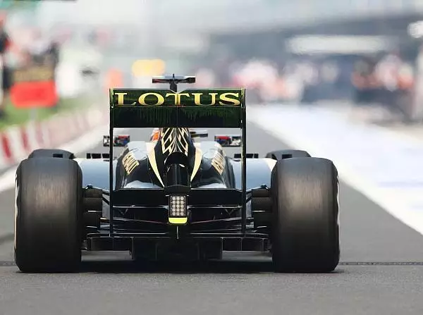 Romain Grosjean Foto zur News: Lotus #AND# Grosjean: "Wir haben es in den Sand gesetzt"