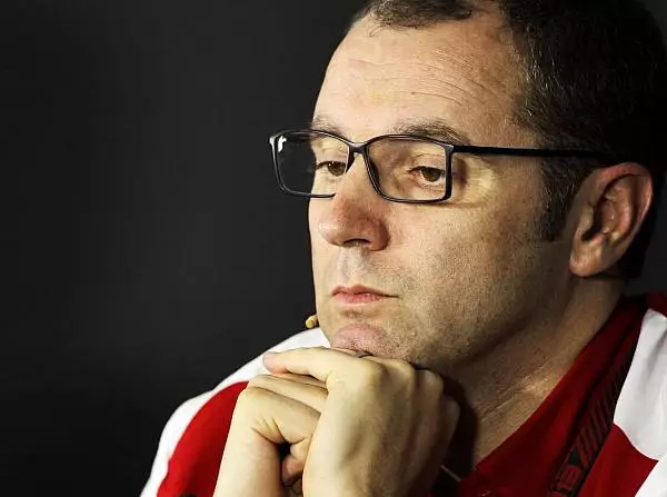 Stefano Domenicali Foto zur News: Domenicali: "Manchmal liegt es an Kleinigkeiten..."
