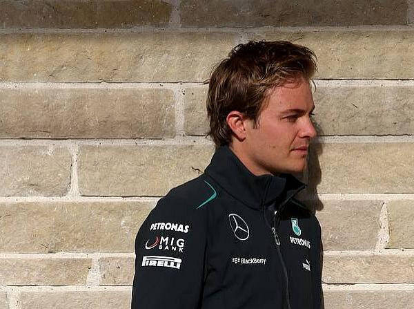 Foto zur News: Noch 16 Punkte: Rosberg macht Jagd auf Hamilton