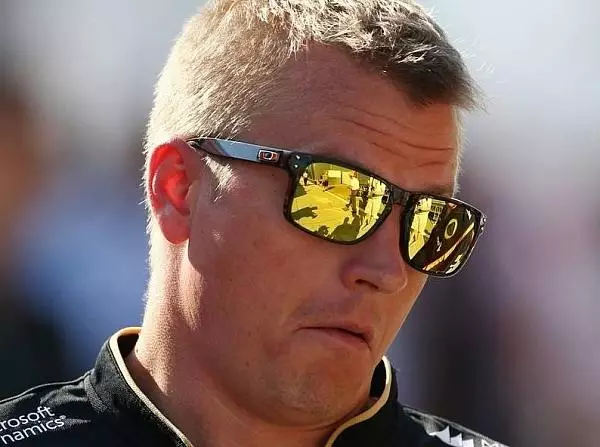 Kimi Räikkönen Foto zur News: Lopez: "Eine einzige Frage hat Kimi-Gate ausgelöst"