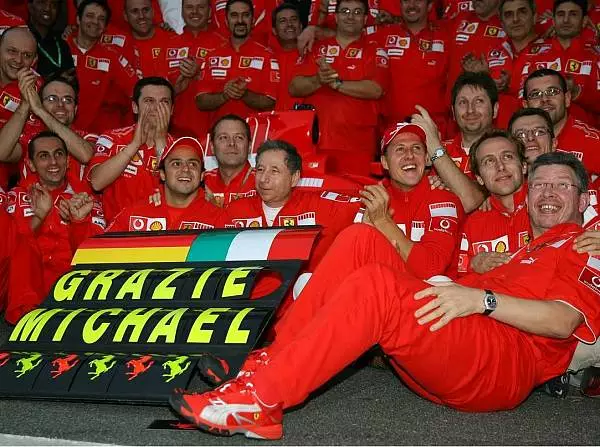 Foto zur News: Formel-1-Pfarrer: Michael Schumacher ist noch immer ein Held