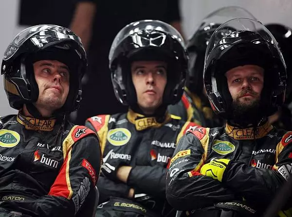 Lotus-Mechaniker Foto zur News: Wegen Gehältern: Lotus-Mitarbeiter verunsichert