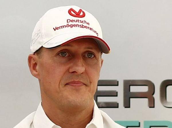 Foto zur News: Michael Schumacher steht ein "harter Kampf" bevor