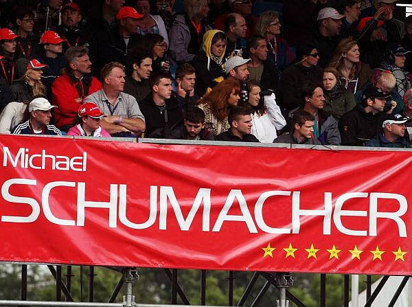 Foto zur News: Schumacher: Anhaltende Unterstützung für den Superstar