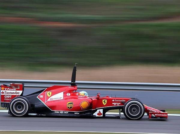 Foto zur News: Ferrari: Fleißiger Alonso sorgt für positiven Testausklang
