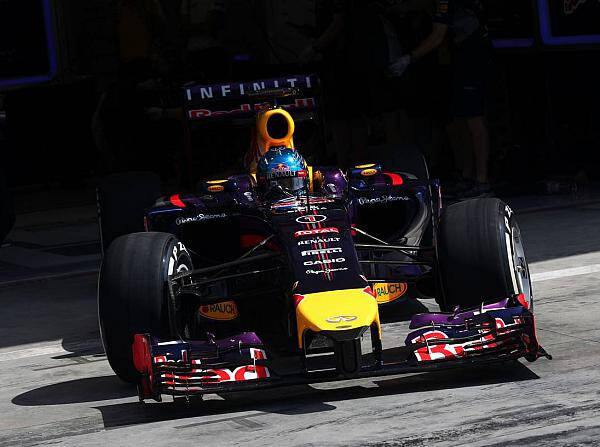Foto zur News: Red Bull: Qualmend, aber immerhin gefahren