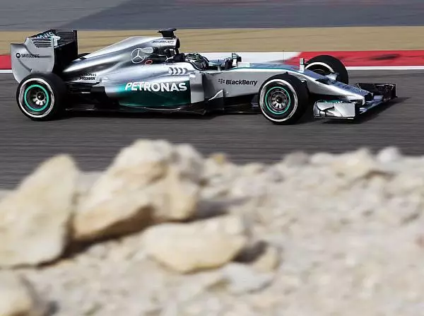 Nico Rosberg Foto zur News: Rosberg: Zielankunft in Melbourne "eine riesige Aufgabe"