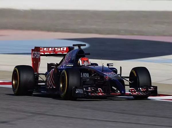 Foto zur News: Toro Rosso: Solider Testtag für Kwjat im STR9 mit neuer Nase