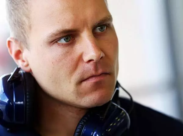 Foto zur News: Bottas wartet ab: "Müssen auf dem Boden bleiben"