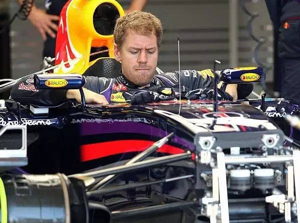 Sebastian Vettel Foto zur News: Vettel: "Hoffentlich ist Suzie nicht zu durstig"
