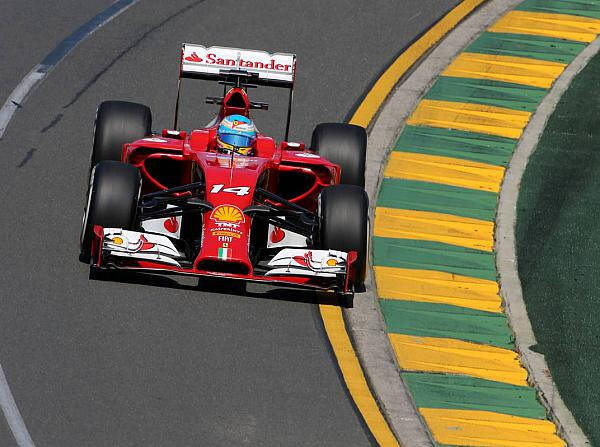 Foto zur News: Melbourne: Hamilton steht, Bestzeit für Alonso