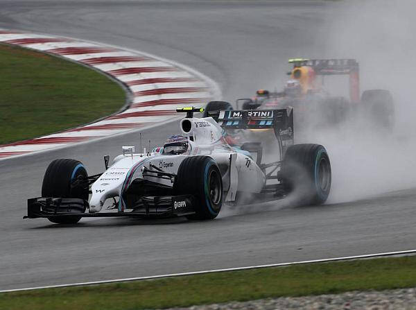 Foto zur News: "Lächerlicher" Bottas: Strafe wegen Ricciardo-Blockade