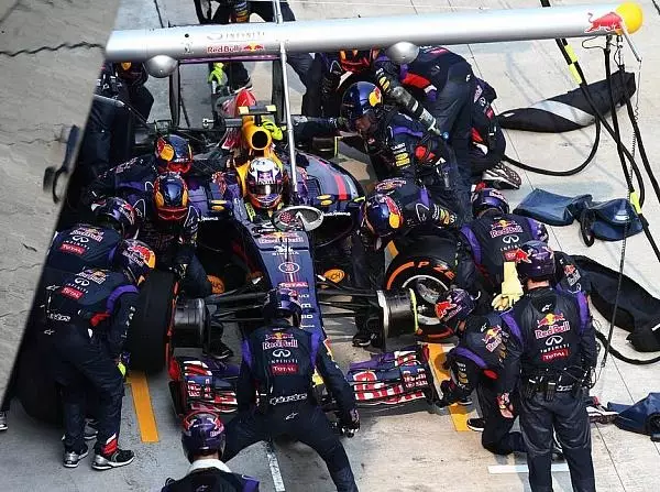 Daniel Ricciardo, Boxenstopp Foto zur News: Formel-1-Historie: Die Evolution des Boxenstopps