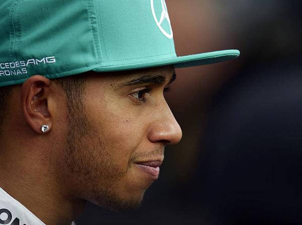 Foto zur News: Hamilton schätzt Rolle als erster Schwarzer in der Formel 1