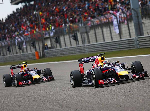 Foto zur News: Neues Benzin soll Vettel schneller machen