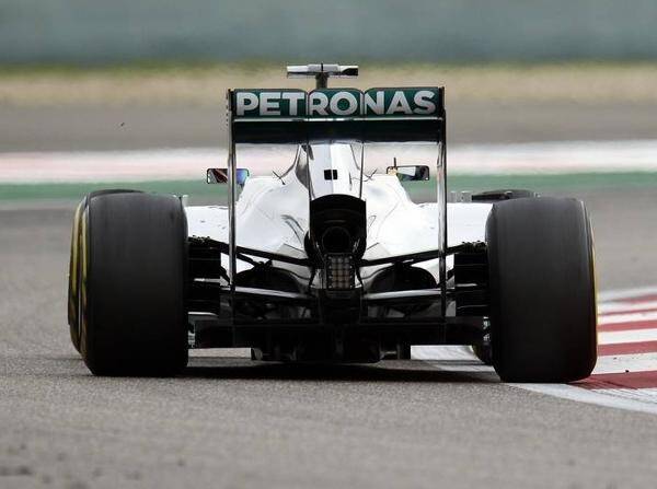 Foto zur News: Mercedes: Megafon-Auspuff erst beim Barcelona-Test