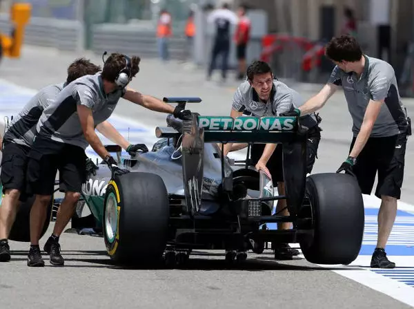 Foto zur News: Upgrades, Reifen, Megafone - Der Formel-1-Test in Barcelona