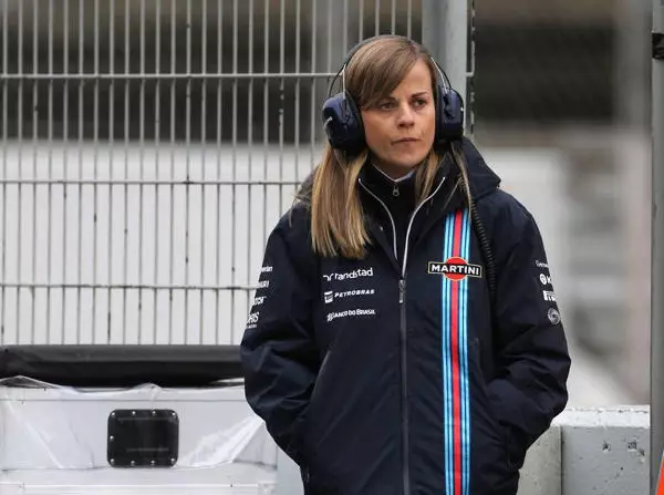 Foto zur News: Susie Wolff: "Angst kommt mir nie in den Sinn"