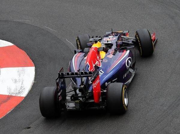 Foto zur News: Vettel: "Wir haben das Auto ein wenig verbessert"