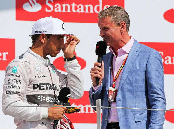 Foto zur News: Coulthard verteidigt Partylöwe Hamilton: "Well done, Lewis!"