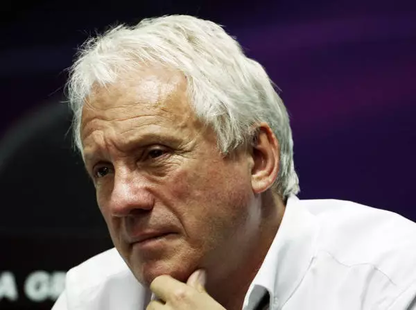 Charlie Whiting Foto zur News: Whiting kontert Lauda-Kritik: "Versteht nichts von Sicherheit"