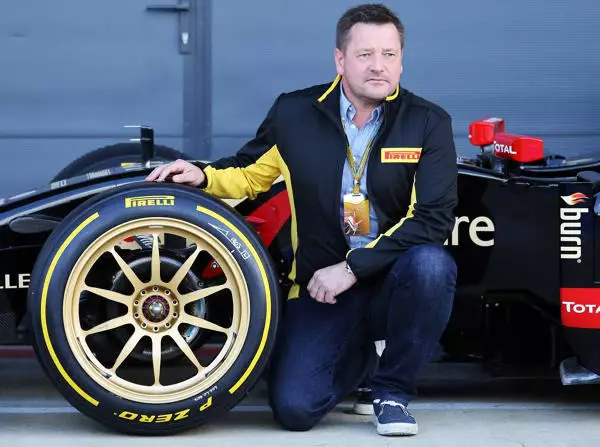 Paul Hembery Foto zur News: Pirelli nach Test der 18-Zoll-Räder: Geht auch noch größer