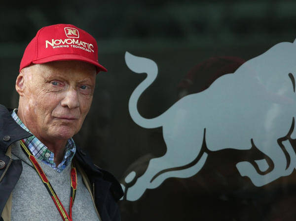 Foto zur News: Lauda: McLaren und Ferrari haben "ein Scheißauto"
