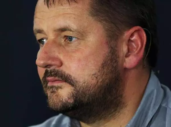 Paul Hembery Foto zur News: Pirelli erwartet in Singapur drei Stopps