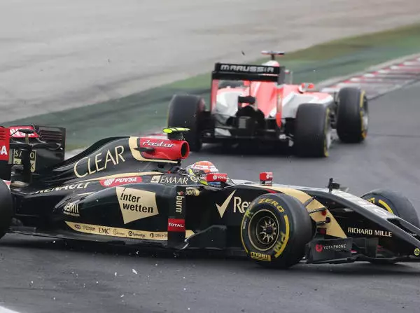 Pastor Maldonado, Jules Bianchi Foto zur News: Lotus: Grosjean und Maldonado sorgen für viel Schrott