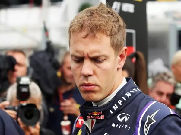 Sebastian Vettel Foto zur News: Nachhilfe bei Mercedes - Vettels Frust im Sommerurlaub