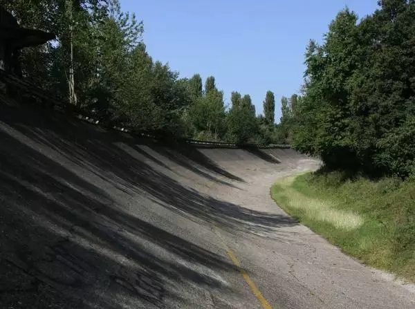 Foto zur News: Steilkurven von Monza werden restauriert