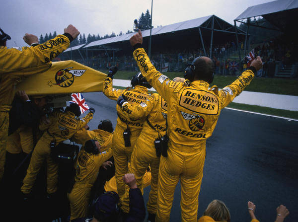 Foto zur News: 1998: Ein Belgien-Grand-Prix für die Ewigkeit