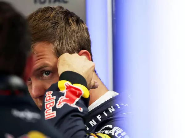 Foto zur News: Vettel in der Motorenkrise: Bald hagelt es Strafen