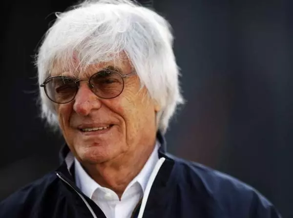 Foto zur News: Ecclestone kritisiert TV-Kommentatoren in der Formel 1