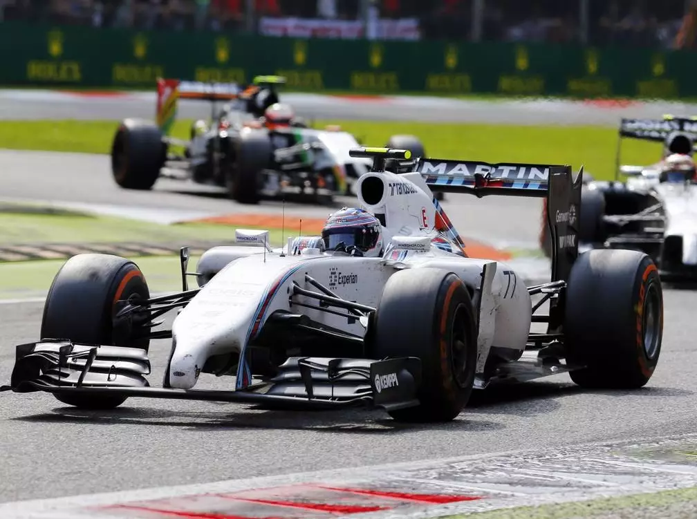 Valtteri Bottas Foto zur News: Williams: Durch Updates mit Ferrari und Red Bull kämpfen
