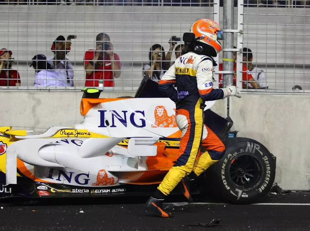 Foto zur News: 2008: Ein Singapur-Grand-Prix für die Ewigkeit