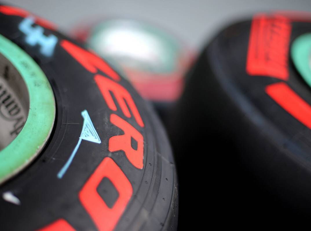 Foto zur News: Pirelli rechnet in Singapur mit drei Stopps