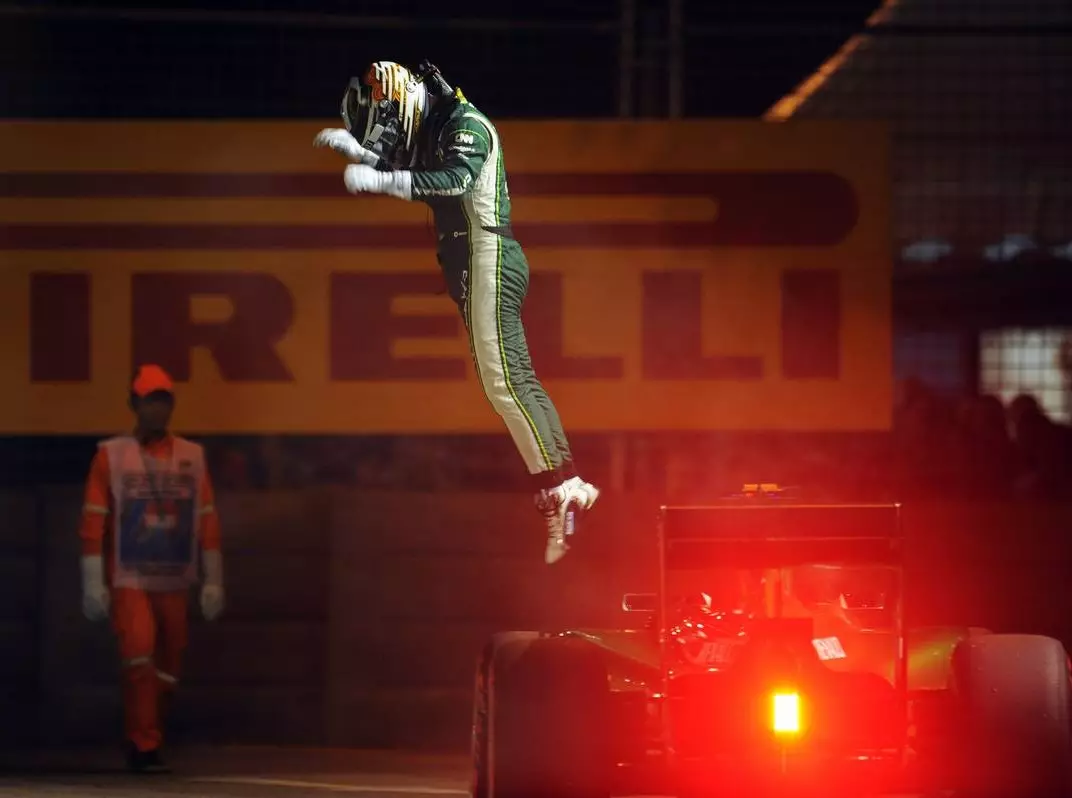 Kamui Kobayashi Foto zur News: Caterham: Marussia erneut bezwungen