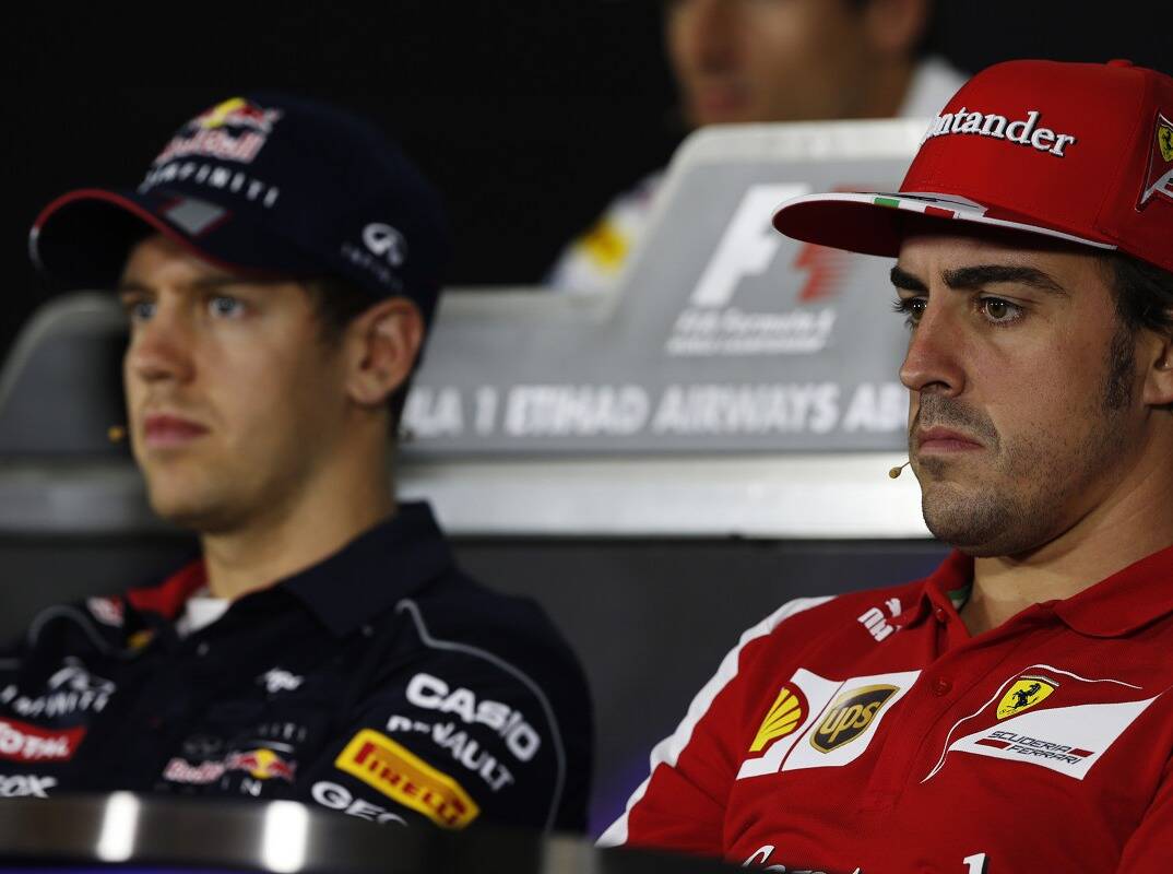 Foto zur News: Vettel schließt Wechsel zu Ferrari vorerst aus