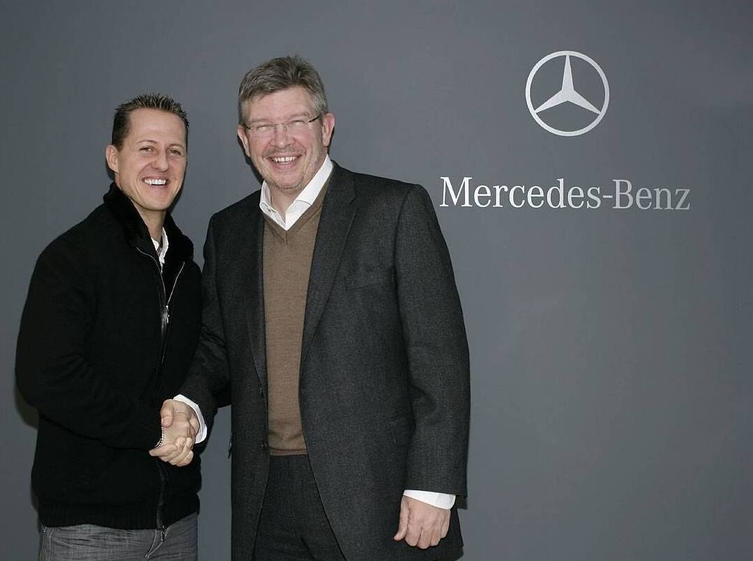 Foto zur News: Mercedes: "Das Fundament hat Ross Brawn aufgebaut"