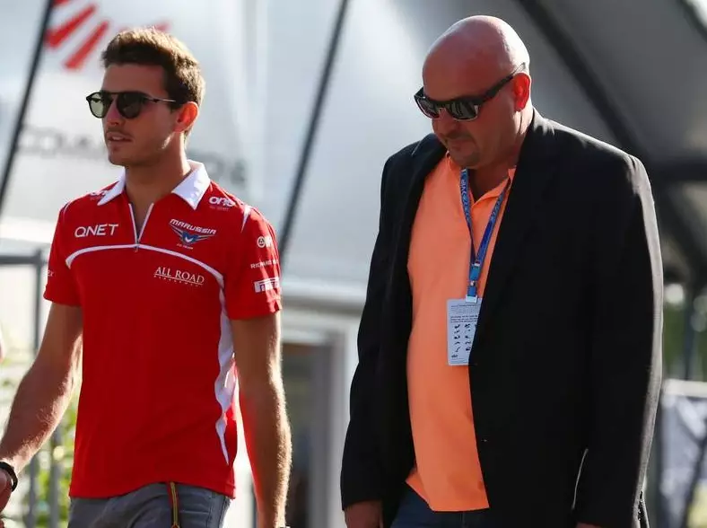 Foto zur News: Vater von Jules Bianchi: "Das Wichtigste ist, dass er lebt"