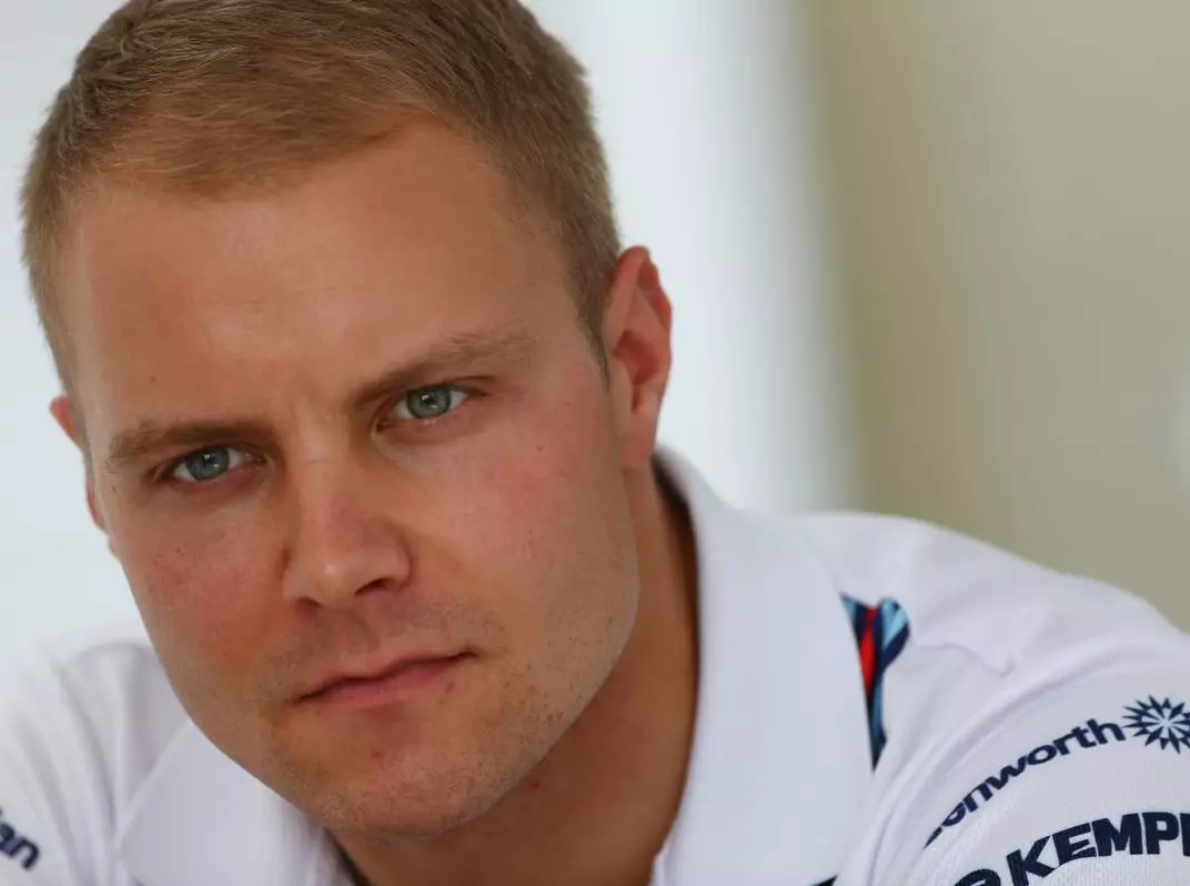 Foto zur News: Bottas: "Wenn wir als Team stärker auftreten..."