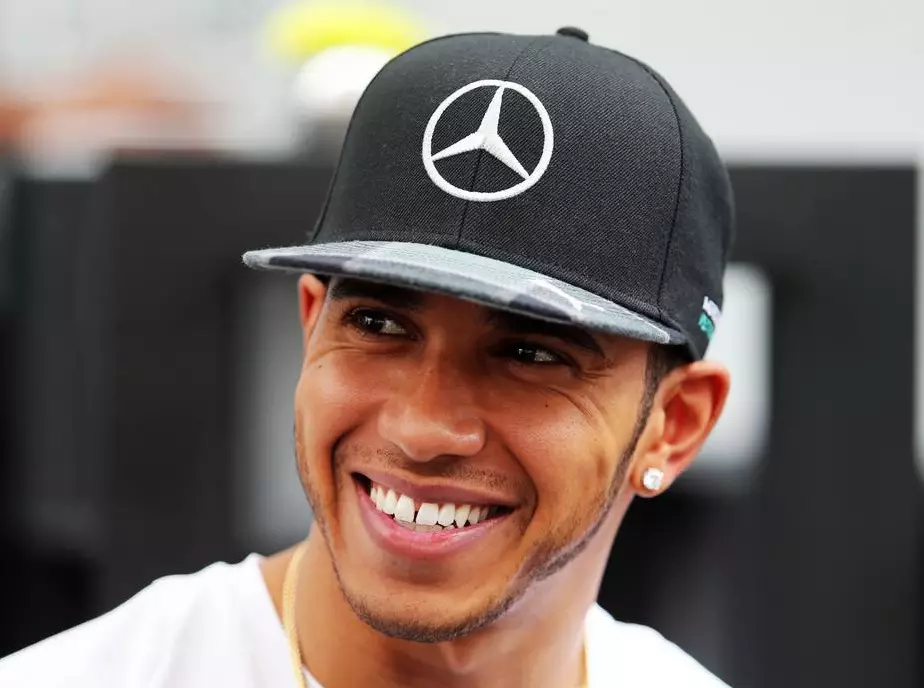 Lewis Hamilton Foto zur News: Lewis Hamiltons Zukunft: Zwischen Musik und Vaterträumen