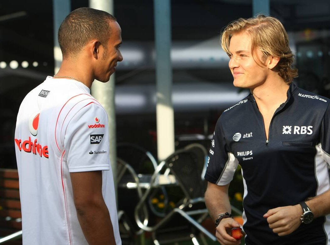 Foto zur News: Duell Hamilton versus Rosberg: Vollgas- gegen Arbeitstier