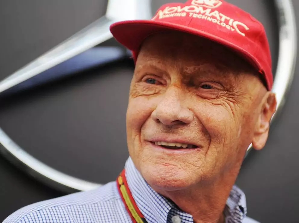 Foto zur News: Lauda: "Mercedes-Management manchmal stinksauer"