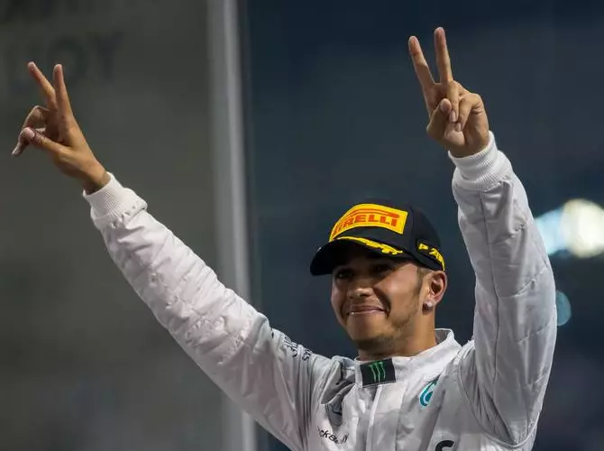 Foto zur News: Das große Weltmeister-Interview mit Lewis Hamilton