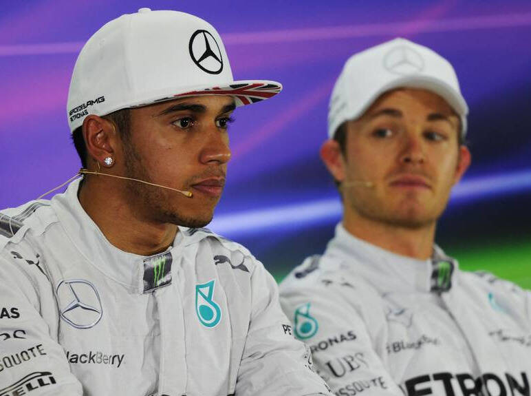 Foto zur News: Hamilton über Duell mit Rosberg: "Es war ein Psychokrieg"