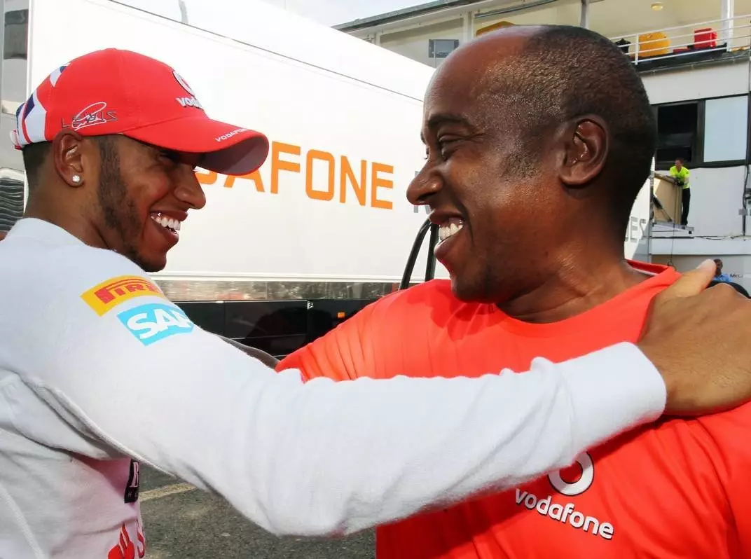Lewis Hamilton, Anthony Hamilton Foto zur News: Family-Story: So machen wir Hamiltons das