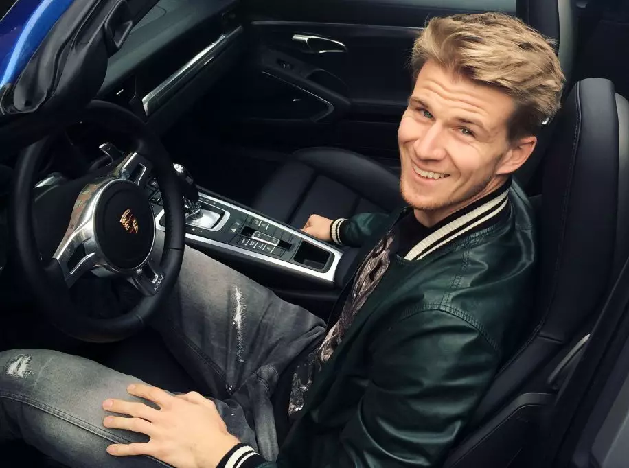 Nico Hülkenberg Foto zur News: Hülkenberg fährt 2015 zwei WEC-Rennen für Porsche